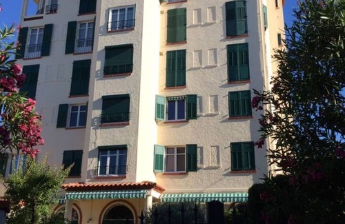 Juan-les-Pins Apartment | Coeur Juan les pins, near beaches, spacious 2P