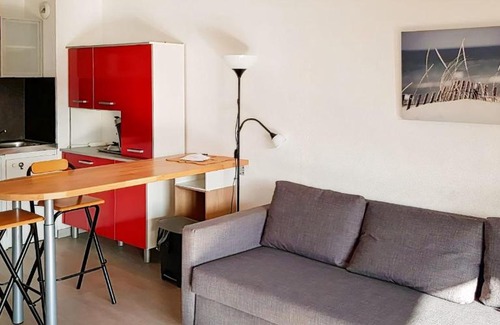 Sainte-Maxime Apartment | Comfortable Studio With Balcony Close To The Beach