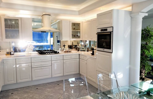 Cros-de-Cagnes Apartment | Contemporary apartment - with A/C - Seafront