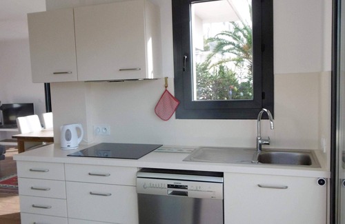 Cannes Villa | CONTEMPORARY VILLA IN CANNES