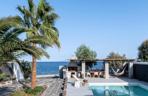 Agia Paraskevi Villa | Damma Beachfront Luxury Villa