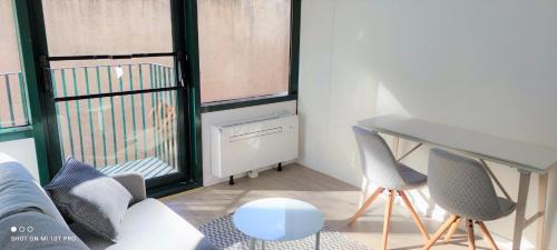 Gambetta Apartment | Dana centre mer 23