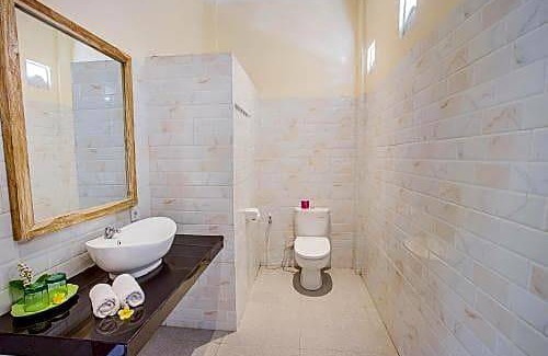 Mushroom Bay Hotel | Dinatah Lembongan Villas