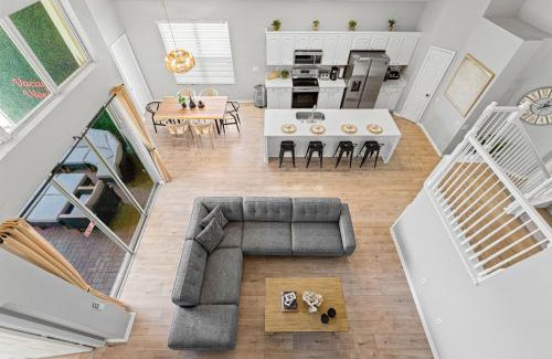 Windsor Hills House | Disney THEMED HOME, PRIVATE HEATED POOL, COMMUNITY WATERPARK