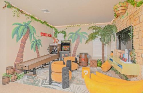 Bellavida House | Disney Themed Resort Home with Lake View