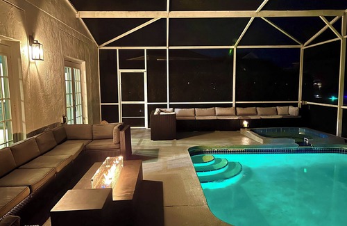 Highlands Reserve Villa | DisneyMansionEstate by AmericanVacationLiving 22BR