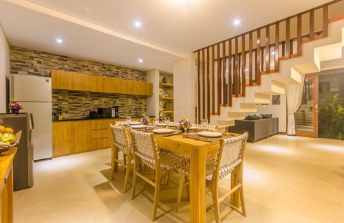 Melayang Villa | Double Story Villa with Kitchen ★ Private Pool ★ Fast Wifi ★