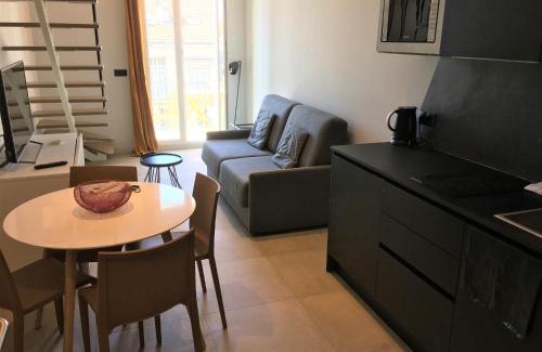 Gambetta Apartment | Duplex balcon centre mer 502