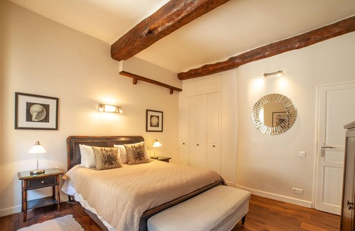 Antibes Old Town Apartment | Duplex In old town with private Courtyard, A/C, Wi-Fi, SKY TV, concierge service