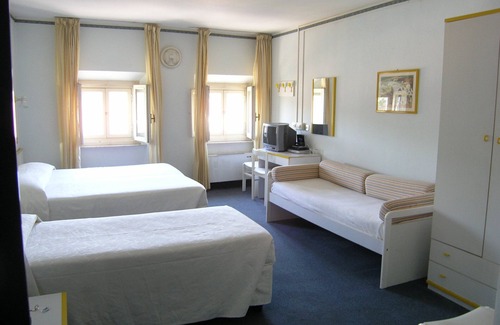 Rosignano Solvay Hotel | Elba Hotel