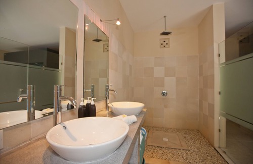Pererenan Villa | Enigma Bali Villas (Mala)