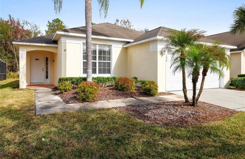 Kissimmee Villa | Escape To A 4Br, 3Ba Villa WithRecreation Room 199 Villa