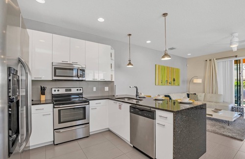 Four Corners House | EV 1511 – 3 Bed, 2 Bath Townhome with Private Pool and Amazing Resort Amenities