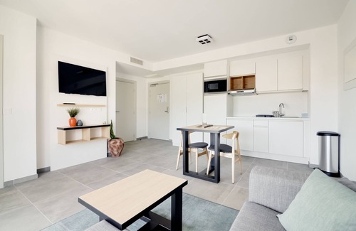 Vence House | Evancy Vence - Les Jardins d'Azur