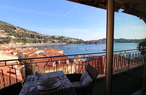 Villefranche-sur-Mer Apartment | Excellent location - Sea Views