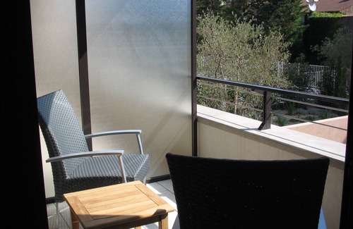 Prado - Republique Apartment | Fabulous 3 Bedroom Modern Apartment with Pool !