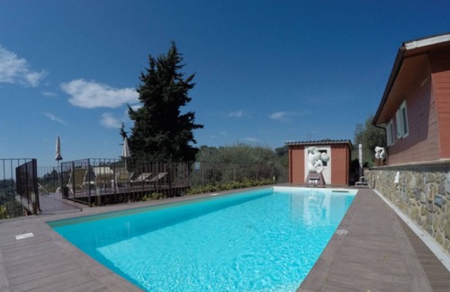 Camaiore Villa | Fabulous Villa between Art and Nature. Large patio and extraordinary pool