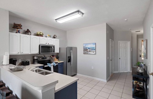 Windsor Hills House | Family-Friendly 3BR Home w/Pool, Resort Perks & Only Minutes To Walt Disney World's Front Gate! Lots of Amenities.