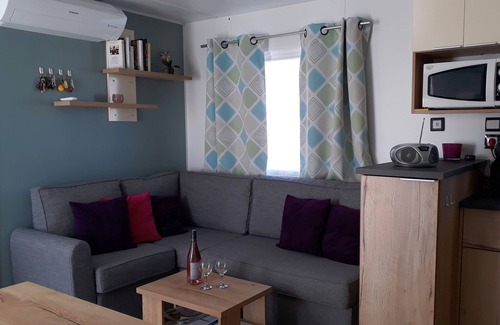 Frejus House | For rent Mobilhome 40m2, Standing 4-6 people Fréjus.