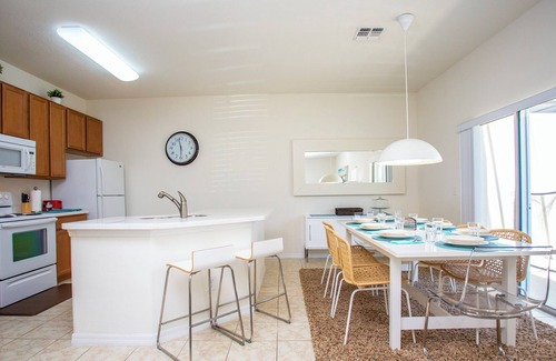 Bellavida House | Four Bedroom w Screened Pool Close to Disney 4563