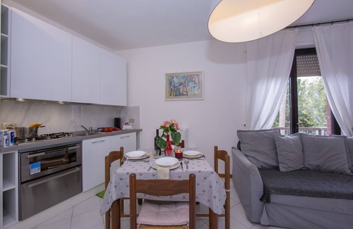 Marina di Massa Apartment | Francesca 2 600m From Sea, Massa, Italy
