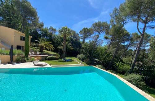 Mougins Villa | FRGK DATCHA "Villa Prestige Mougins"