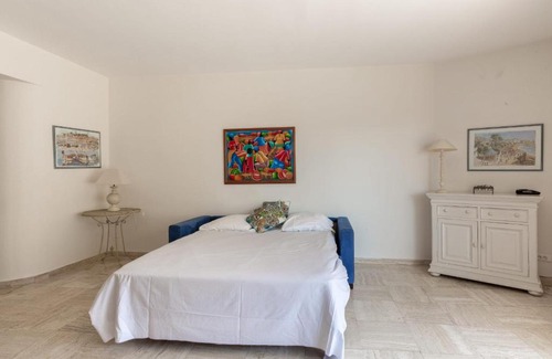 Pointe Croisette Apartment | GuestReady - Fantastic Studio with Balcony La Croisette