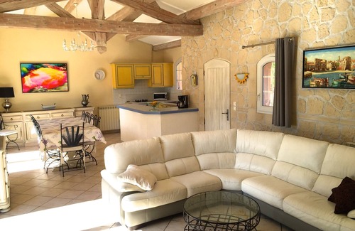 Cavalaire-sur-Mer Villa | Gulf of Saint-Tropez , nice villa, recent and quit with heated private pool