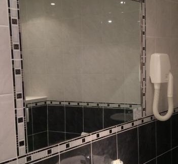 Jean-Medecin Hotel | H33 Hôtel