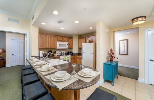 Reunion Condo | Heritage Crossing Retreat | 3 bed, 2 bath | Stunning Views | 2 balconies