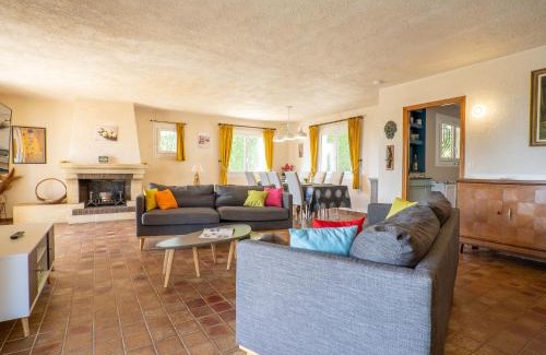 Gattieres House | Holiday Home La Mesnière by Interhome