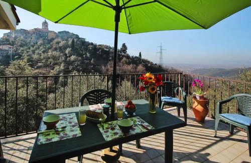 Monteggiori House | Holiday home with above-ground pool and sea view in Monteggiori