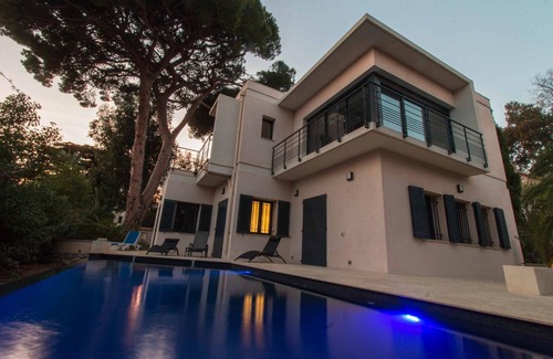 Cannes House | Holiday house Cannes for 1 - 11 persons with 5 bedrooms - Holiday house