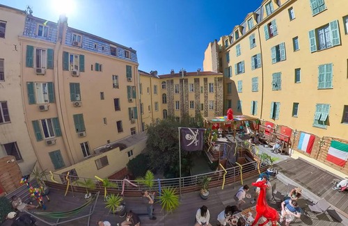 Centre Ville-Gare Hostel | Hostel ∙ 10 guests