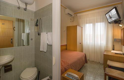 Viareggio Hotel | Hotel Dolly