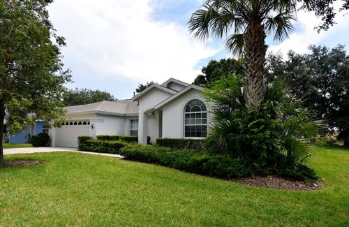 Greater Groves House | House ∙ 5 bedrooms ∙ 12 guests