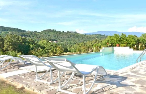 Vicopelago Villa | House / Villa - Lucca