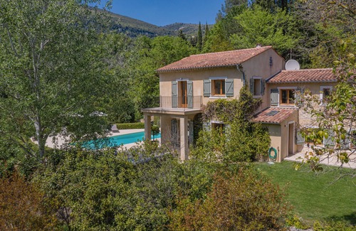 Grasse Villa | Idyllic 5-bedroom property on the French Riviera.