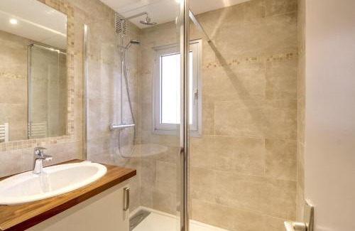 Cannes Apartment | IMMOGROOM- Renovated - Wifi - Close to everything