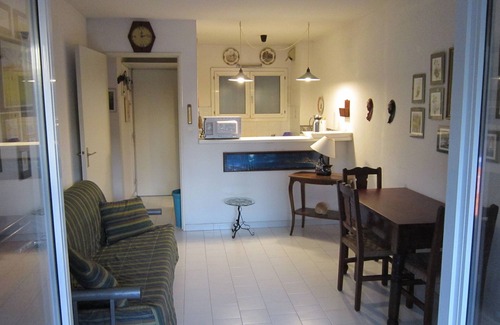 Mandelieu-La-Napoule Apartment | IRIS: BEAUTIFUL HOLIDAY APARTMENT, SPORT, WORK IN THE FRENCH RIVIERA