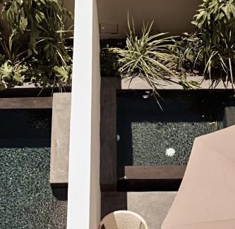 Perivolos Hotel | Istoria, a Member of Design Hotels