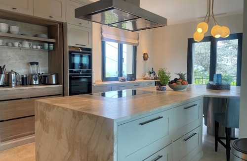California - Pezou Villa | JdV Holidays Villa Robinier, renovated with AC, heated pool & panoramic sea view