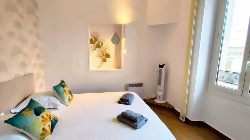 Prado - Republique Apartment | KOSY Spa, Les Princes