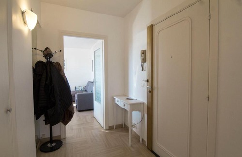 Antibes Apartment | LA PALMERAIE