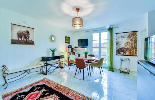 Old Town Apartment | La Providence
