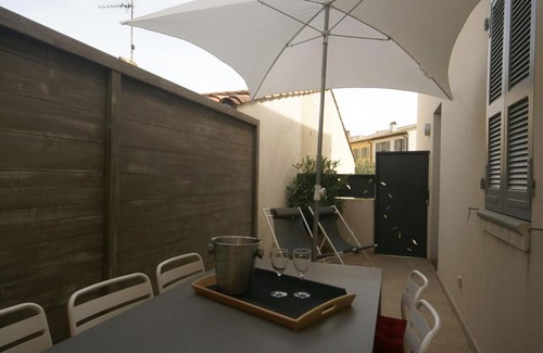 Saint-Tropez City Centre House | Lavish Holiday Home in Saint Tropez near Beach