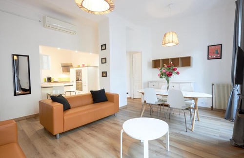 Quartier du Port Apartment | Le 9bis Guisol