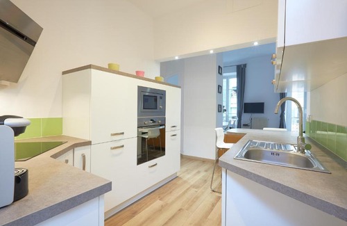 Quartier du Port Apartment | Le 9bis Guisol