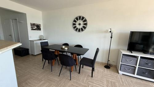 Villeneuve Loubet Beach Apartment | Le Ducal