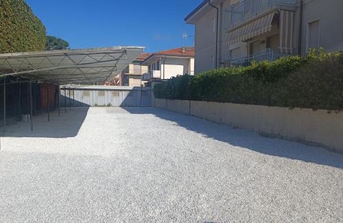 Lido di Camaiore Apartment | Le Palme 98 "Casa Vacanze"